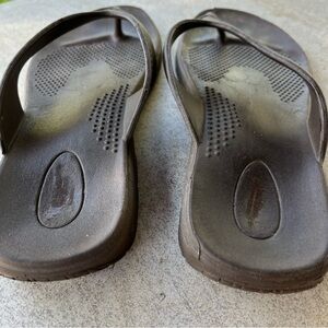 Okabashi Brown Comfort Flip Flop Sandals